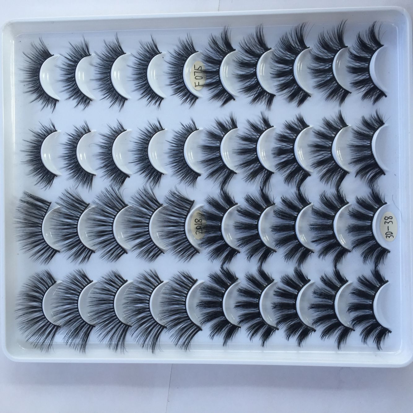 20 Pairs Of false three dimensional eyelashes