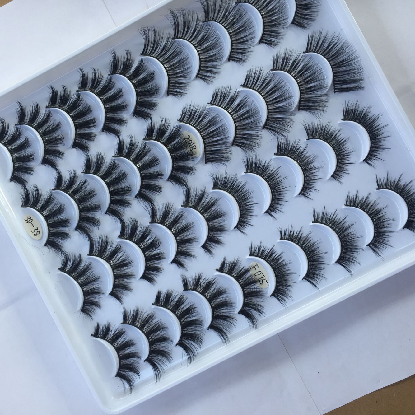 20 Pairs Of false three dimensional eyelashes