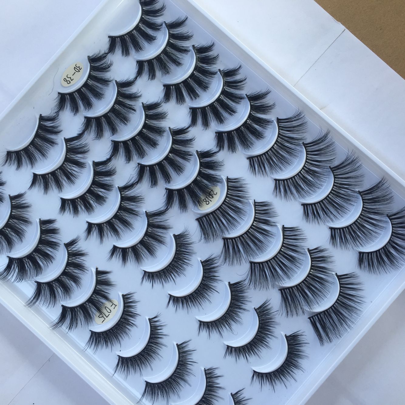20 Pairs Of false three dimensional eyelashes